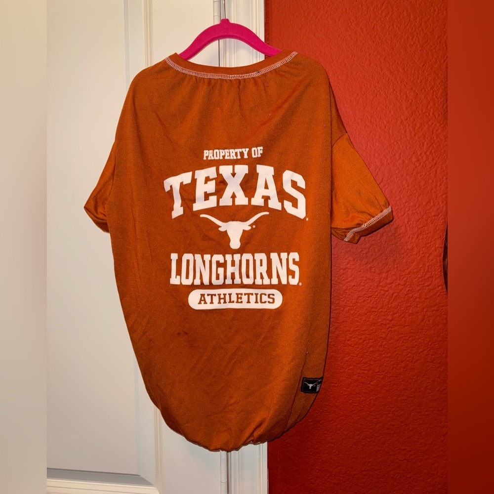 Dog Texas Longhorns XL Burnt Orange Stretchy Lightweight Short Sleeve UT Shirt